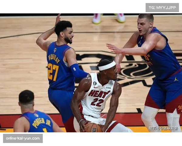 热火2-3联防制造失误,首节5次抢断奠定比赛基调 热火2-3联防制造失误,首节5次抢断奠定比赛基调